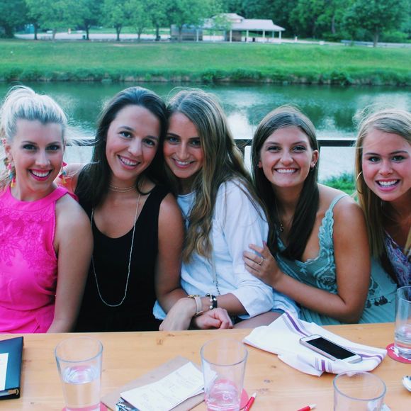 Meet your Posher, Cassidy - Picture 1 of 1